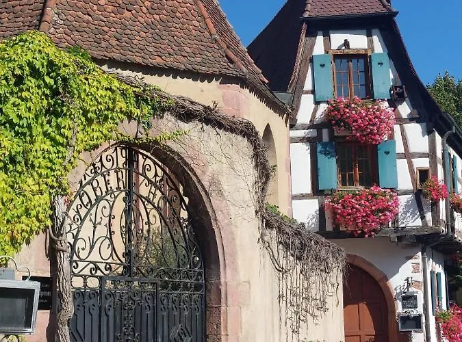 La Parenthese Apartment